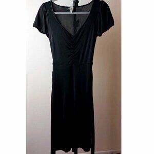 LBD Little Black Dress Deep Wide V-Neck with Belt Size Small